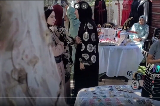 افتتاح "بازار الأيادي المبدعة" في مدينة الخليل