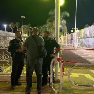 قتيل بقلنسوة وإصابة خطيرة بكابول في جريمتي إطلاق نار بالداخل المحتل