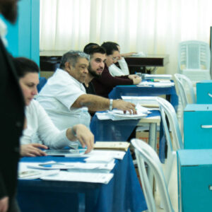 لجان التحقيق في "إسرائيل": أداة للشفافية أم وسيلة للتهرب؟