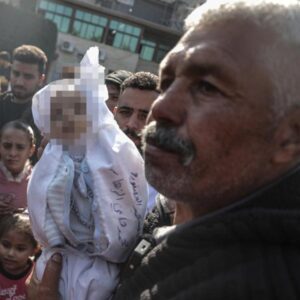 كاتس: أصدرت تعليمات للجيش بالاستيلاء على مناطق إضافية في غزة مع إخلاء السكان
