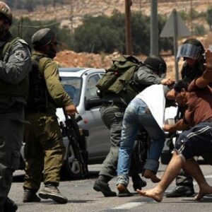 الجيش الإسرائيلي يقرر عدم معاقبة جنود طردوا عائلات فلسطينية شمال الضفة