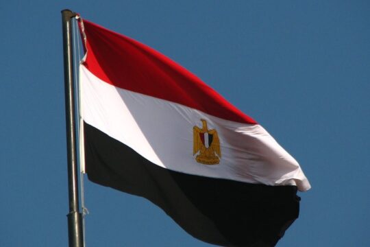 مصر: "إسرائيل" تحاول التنصل من التزامها باتفاق وقف إطلاق النار