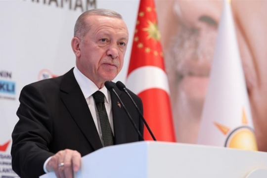 أردوغان ينتقد ازدواجية معايير دعاة حقوق الإنسان