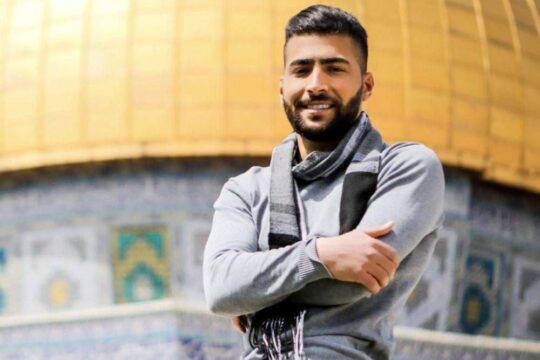 الاحتلال يبعد صحفيًا عن المسجد الأقصى 6 أشهر