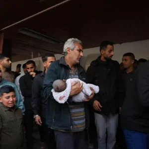 أكثر من 1000 شهيد منذ استئناف الحرب على القطاع