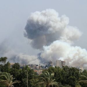 الاحتلال يكثف غاراته على جنوب لبنان
