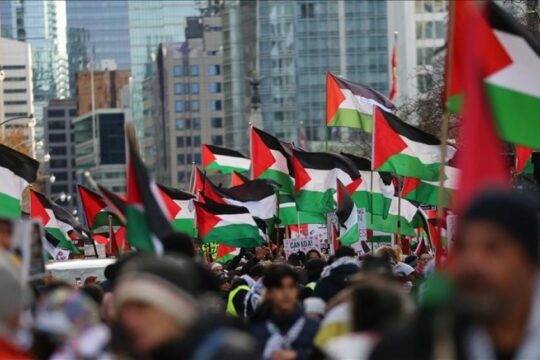 بنغلادش.. 100 ألف متظاهر ينددون بالإبادة الإسرائيلية في غزة
