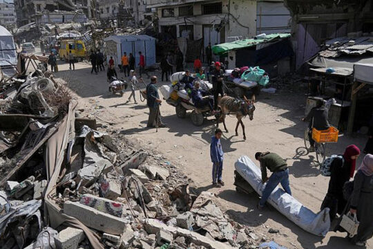 مصر تعرض مقترحا جديدا لوقف إطلاق النار في غزة.. ماذا نعرف عنه؟