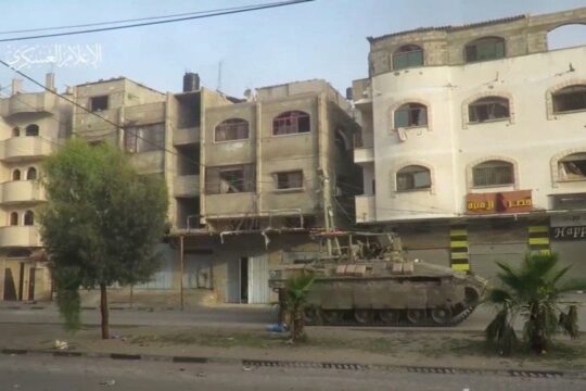 الاحتلال يواصل مجازره.. 34 شهيدًا ومصابون في غارات متفرقة على القطاع