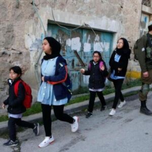 اللجنة المشتركة للاجئين: نرفض استهداف مدارس الأونروا ونطالب بفتح المعابر فورًا