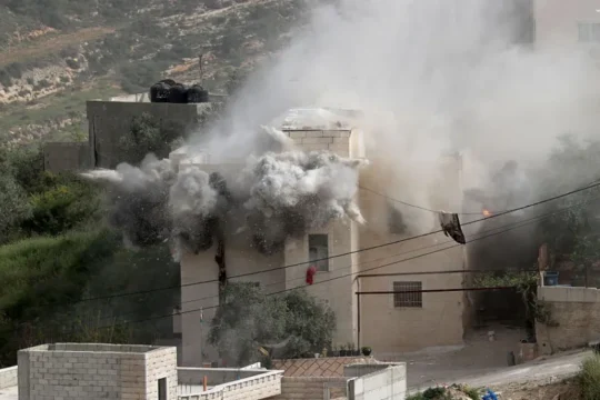 نتنياهو يوعز بتوسيع سياسة هدم منازل منفذي العمليات
