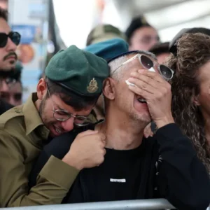 ضابط إسرائيلي سابق: الحرب على غزة حملة توراتية بغطاء عسكري