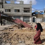 82 شهيدا بغزة منذ فجر اليوم والاحتلال يكثف غاراته