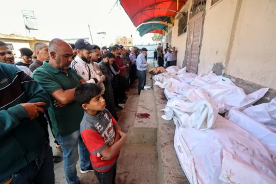 حرب غزة: 82 شهيدا في غارات إسرائيلية بغزة