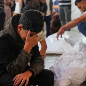 60 شهيدا بغزة منذ فجر الأربعاء ونسف وتدمير بجنوب القطاع