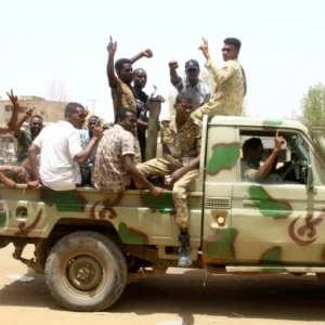 الجيش السوداني يتوعد بـ"طرد" الدعم السريع من كردفان ودارفور
