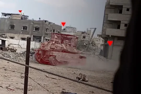 القسام تبث أولى عمليات "حجارة داود" في بيت لاهيا