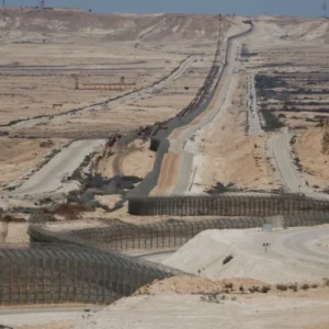 الجيش الإسرائيلي يعلن اعتراض مسيّرة تحمل أسلحة من مصر