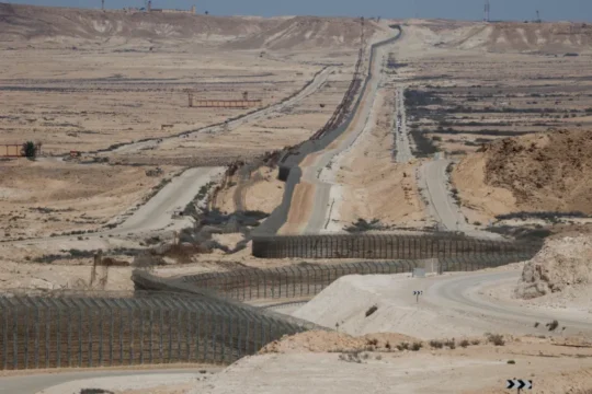 الجيش الإسرائيلي يعلن اعتراض مسيّرة تحمل أسلحة من مصر