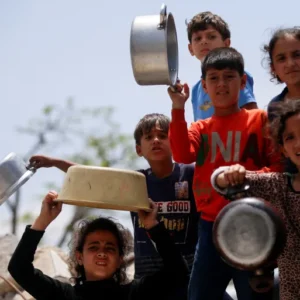 تحذيرات من المجاعة في غزة وحماس: نتوقع دخول المساعدات فورا حسب التفاهمات