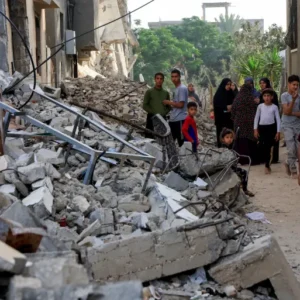 51 شهيدا في غزة منذ الفجر والاحتلال يقصف 160 هدفا