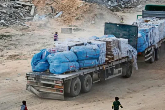 عشائر غزة: لن نكون طرفًا في الخطة الإسرائيلية لتوزيع المساعدات