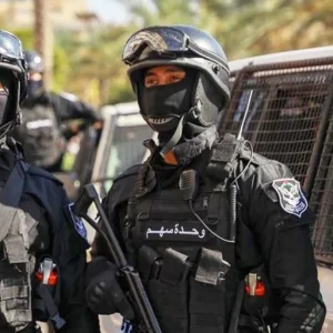 "وحدة سهم" قوة أمنية غزية تلاحق عملاء الاحتلال الإسرائيلي
