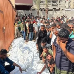 مجزرة بحق النازحين في مدرسة الحناوي شرق خانيونس