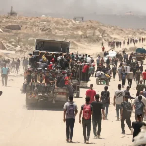 جيش الاحتلال يلقي منشورات في غزة تتضمن آيات قرآنية