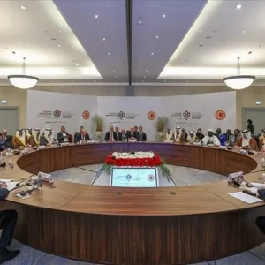 الجامعة العربية تدين الهجوم الإسرائيلي على إيران وتدعو للتهدئة