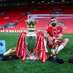 صلاح يواصل حصد الجوائز الفردية مع ليفربول