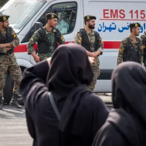 إيران تشن حملة على الجواسيس وتنفذ اعتقالات وتضبط ورشة سرية