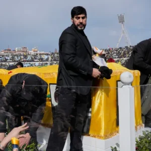 مقتل الحارس الشخصي لحسن نصر الله في ضربة إسرائيلية على إيران
