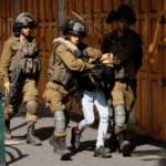 جيش الاحتلال يشن حملة اعتقالات ومداهمات في الضفة