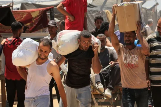 شهداء بمناطق متفرقة بغزة واتهام للمؤسسة الأميركية بالتسبب باستشهاد 130 مواطنا