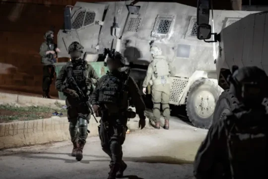 الشاباك: شاب من العيسوية خطط لتنفيذ تفجير في تل أبيب