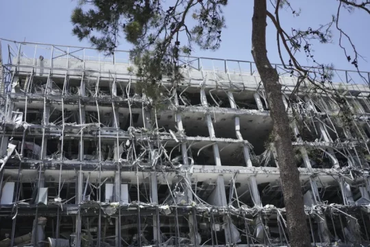 ماذا أخفت إسرائيل من خسائرها جرّاء القصف الإيراني؟