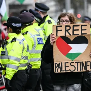 خبراء أمميون يدعون بريطانيا لعدم وصم مجموعة العمل من أجل فلسطين بـ"الإرهاب"