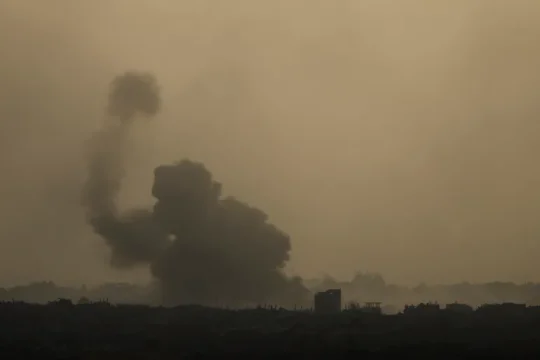 عشرات الشهداء ونزوح آلاف السكان من شمال غزة