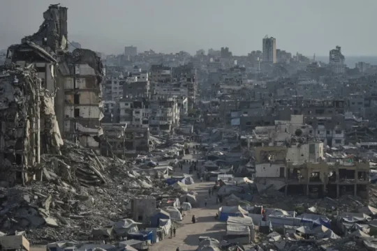 حرب غزة - الدمار والحطام بغزة - قطاع غزة