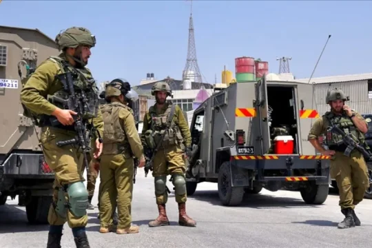 الشاباك يزعم إحباط 770 عملية في الضفة الغربية منذ بداية العام