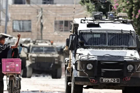بعد عملية غوش عتصيون.. جيش الاحتلال ينشر كتائب إضافية في الضفة الغربية