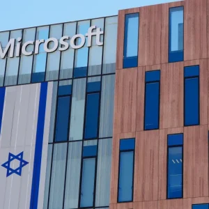مايكروسوفت تساعد جيش إسرائيل في التجسس على الفلسطينيين