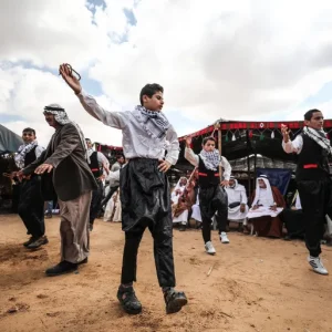 مفتاح العودة والدبكة والكوفية.. رموز النضال والهوية الفلسطينية