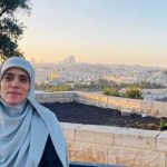 قوات الاحتلال تمنع المرابطة المقدسية خديجة خويص من دخول الضفة