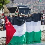 الاحتجاجات تجبر إسرائيل على إجلاء موظفي سفارتها باليونان