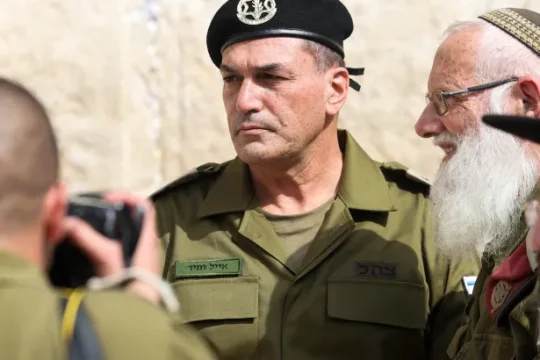 قادة الأجهزة الأمنية الإسرائيلية يعارضون خطة احتلال غزة ويحذرون من تداعياتها