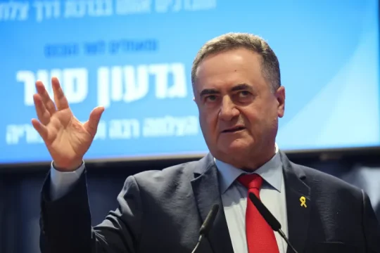 كاتس يتوعد غزة "بعاصفة هائلة" من التدمير