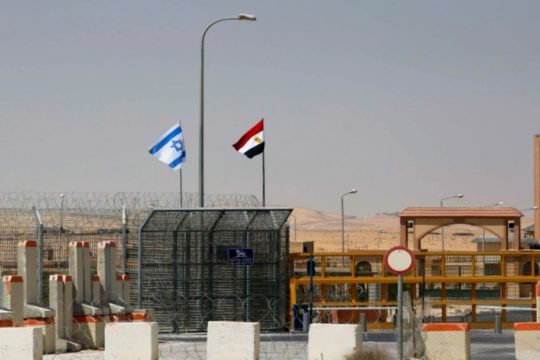 نتنياهو يأمر بعدم المضي قدمًا في اتفاق الغاز مع مصر