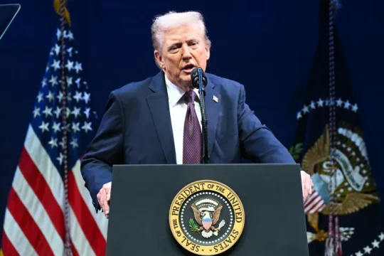 ترامب يأمل التوصل إلى اتفاق قريب بشأن غزة وحماس تعلق